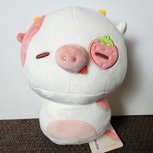 Mewaii Pink Strawberry 🍓 Cow 8" NWT